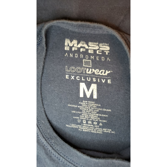 Mass Effect Shirt Medium - Picture 5 of 5